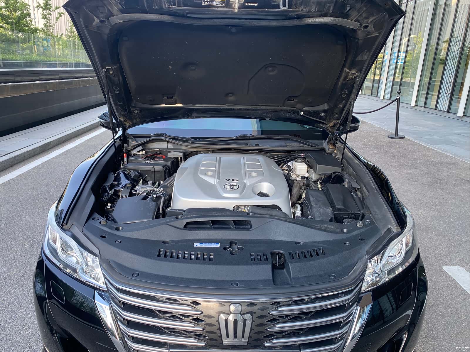 Toyota Crown, 2017 25