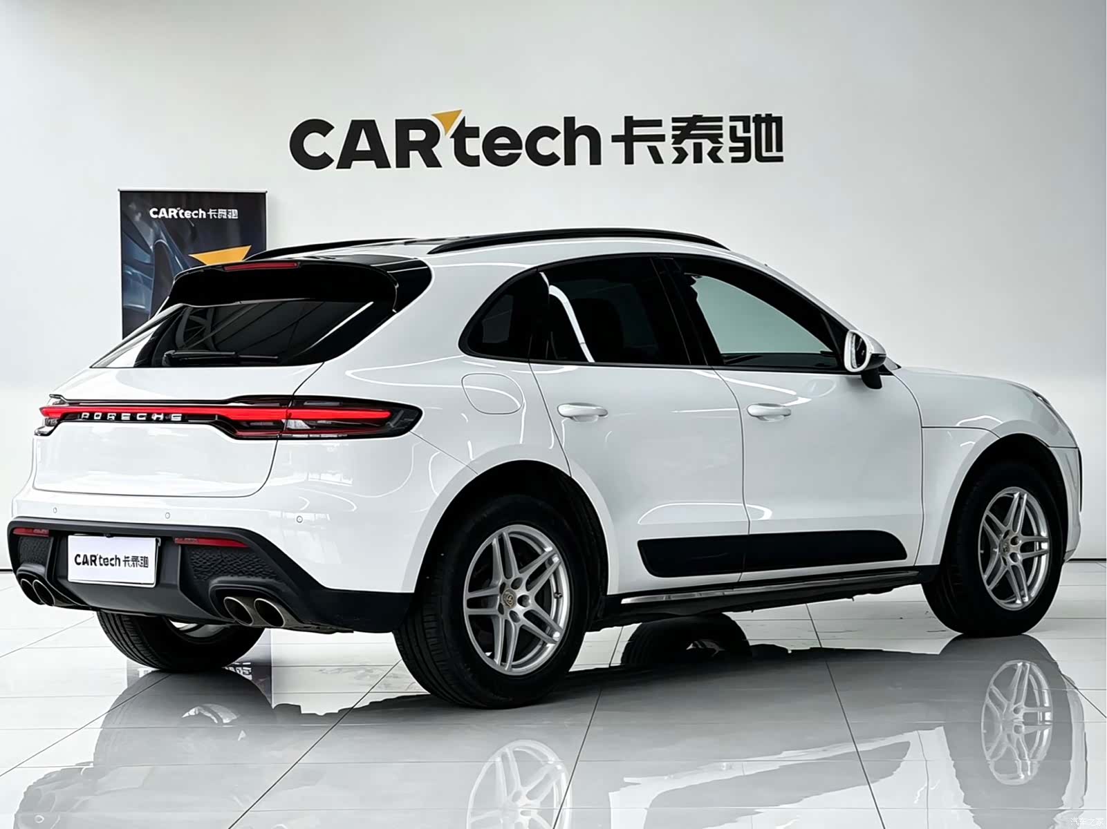 Porsche Macan, 2018 все фото