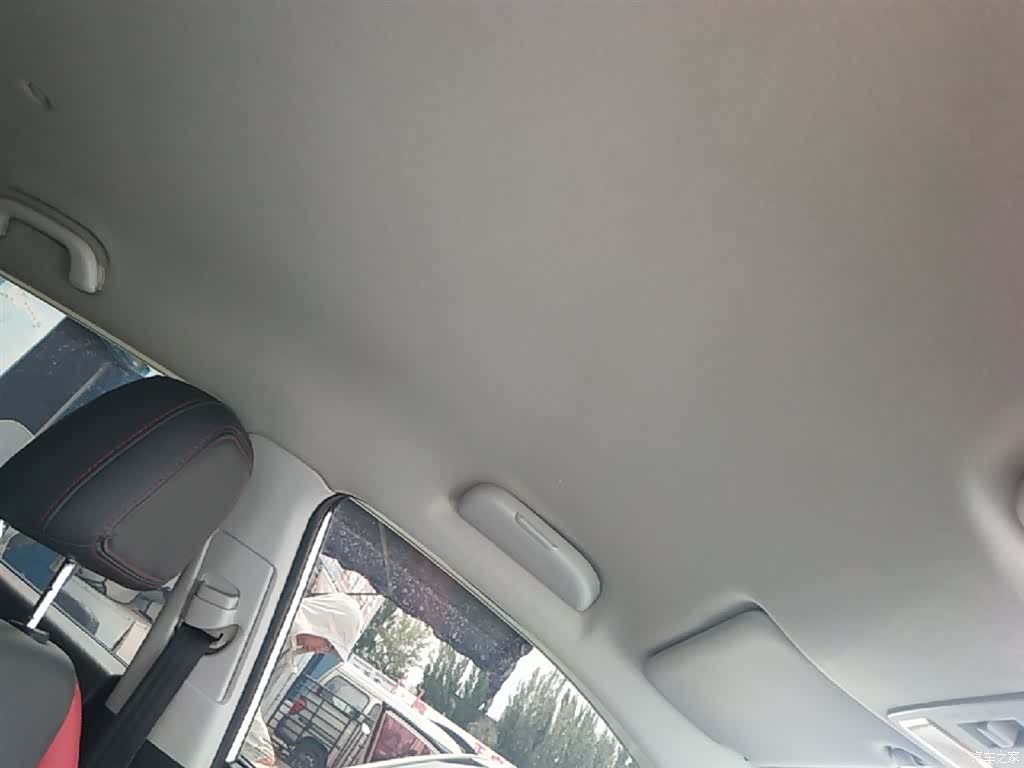 Changan CS15, 2018 18