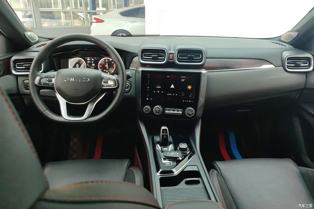 Lynk & Co 01, 2019 12