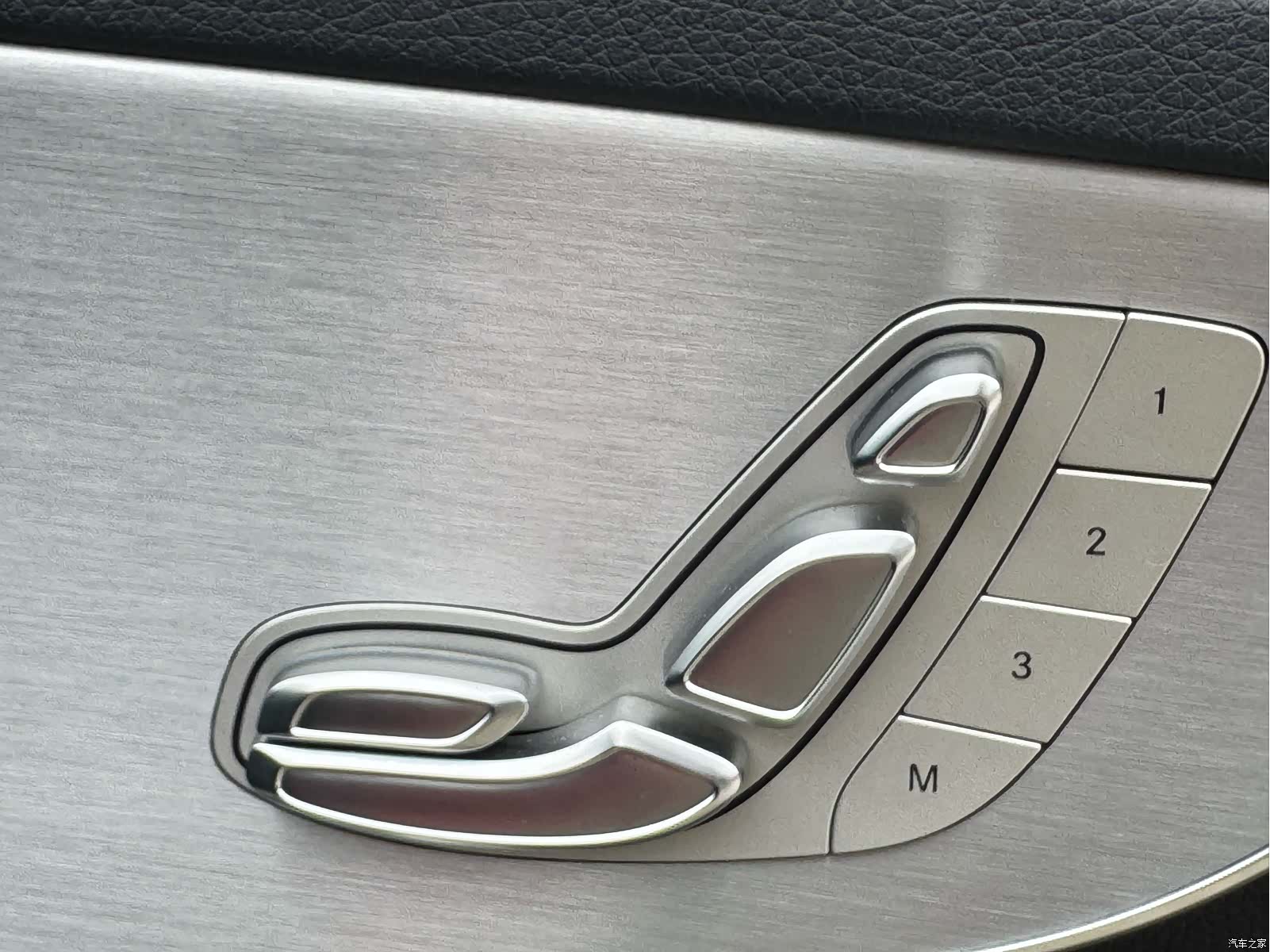 Mercedes-Benz C-Class, 2017 14