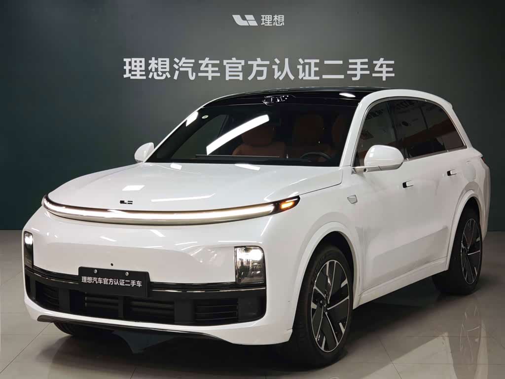 Li Auto L8