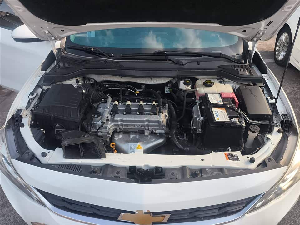 Chevrolet Kovoz Chevrolet Kovoz