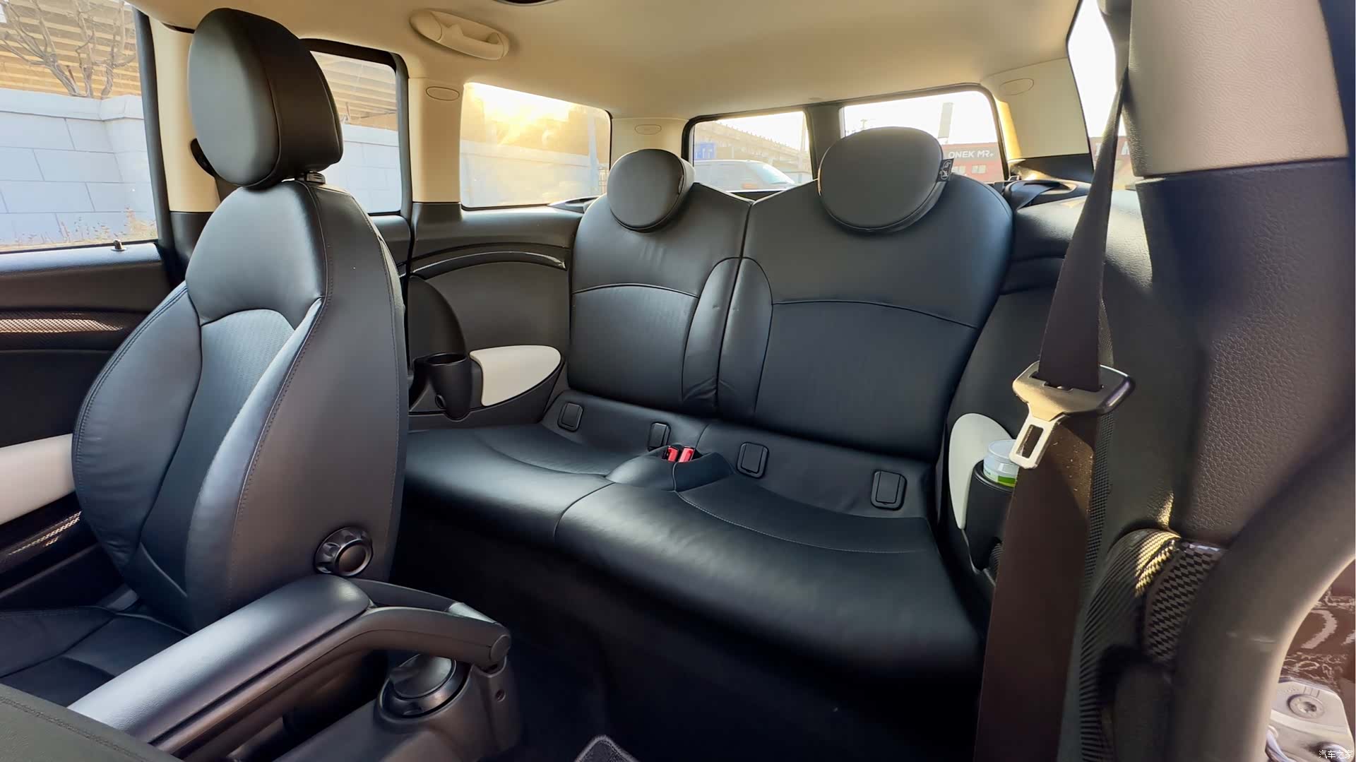 Mini Clubman, 2011 12