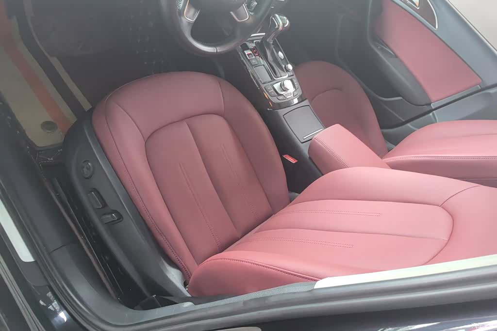 Audi A6L, 2014 9