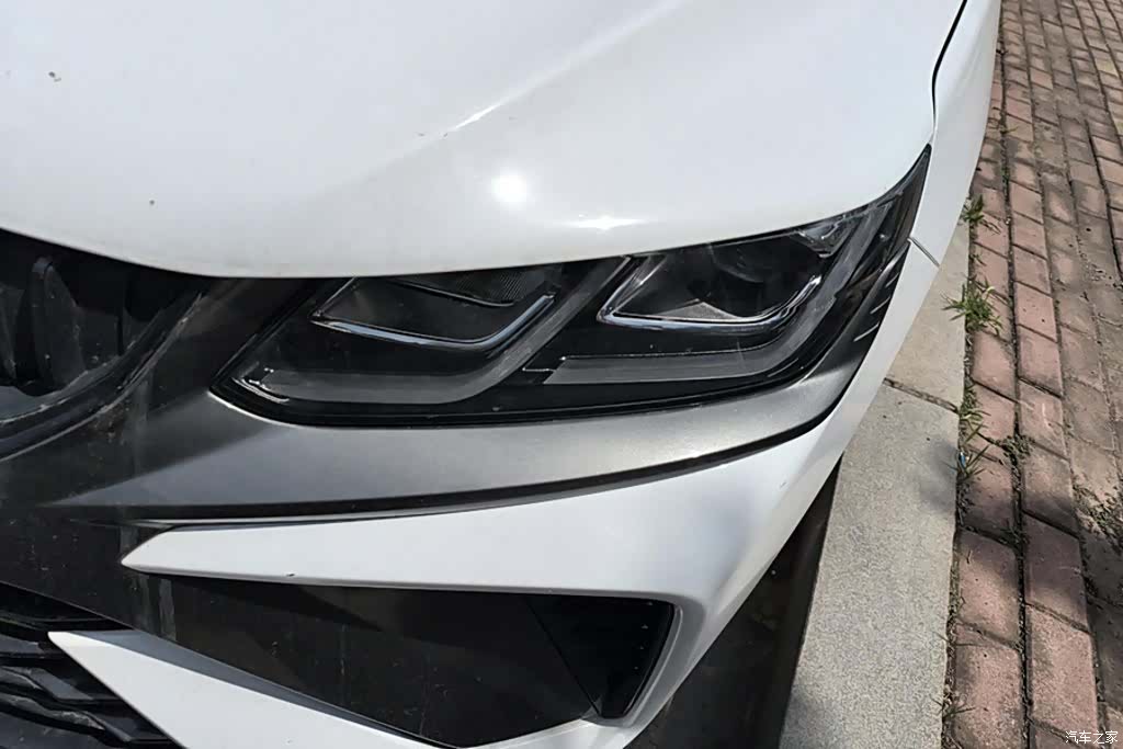 Geely Coolray, 2023 все фото