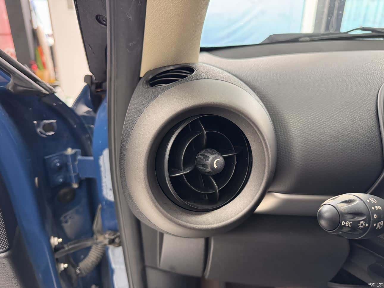 Mini Countryman, 2012 28