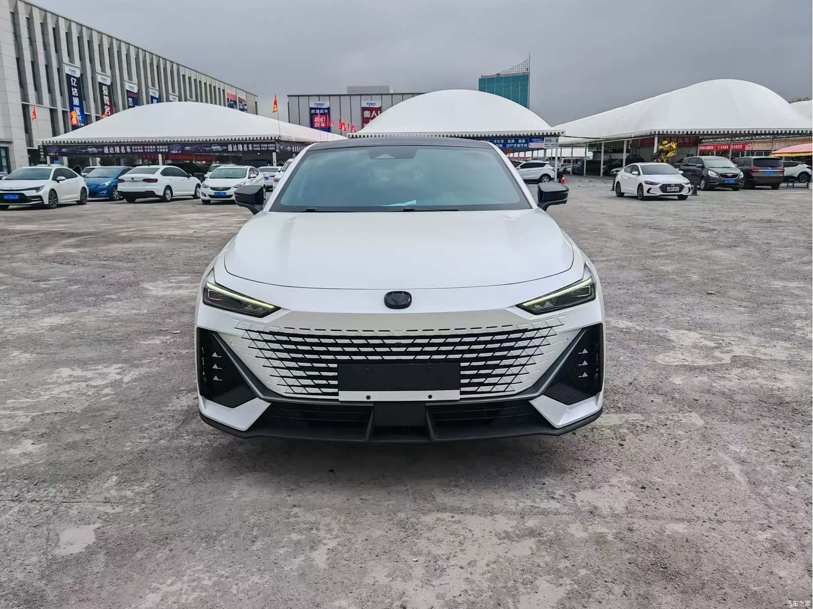 Changan UNI-V, 2024 2