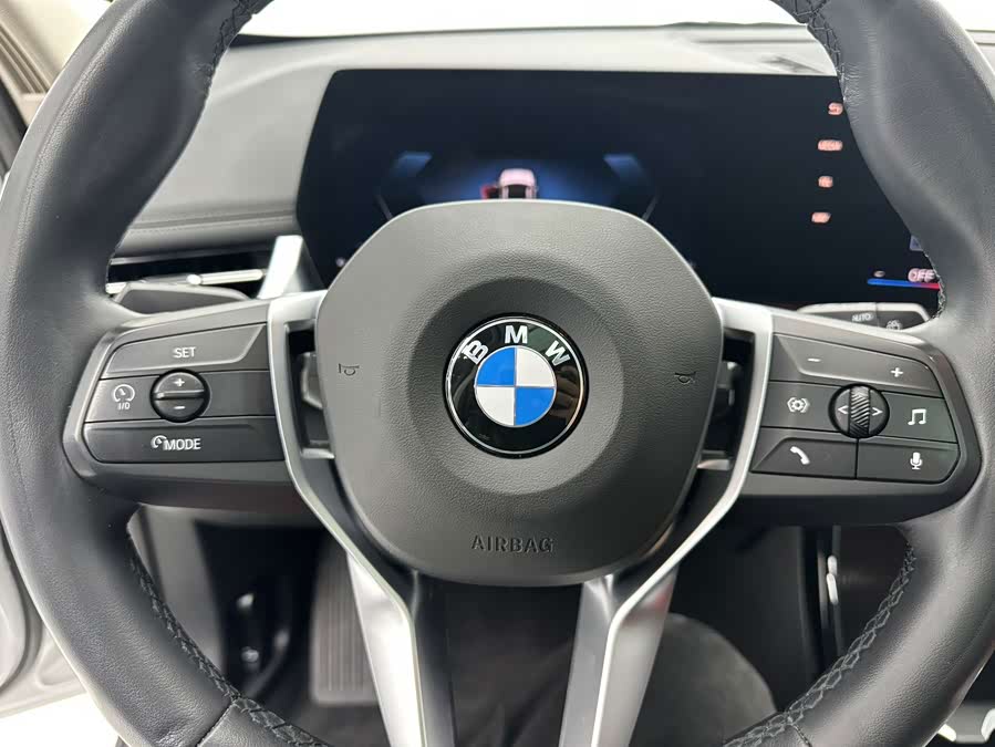 BMW X1 2023, фото 12