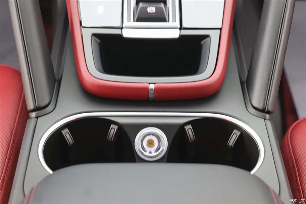 Porsche Cayenne, 2023 22