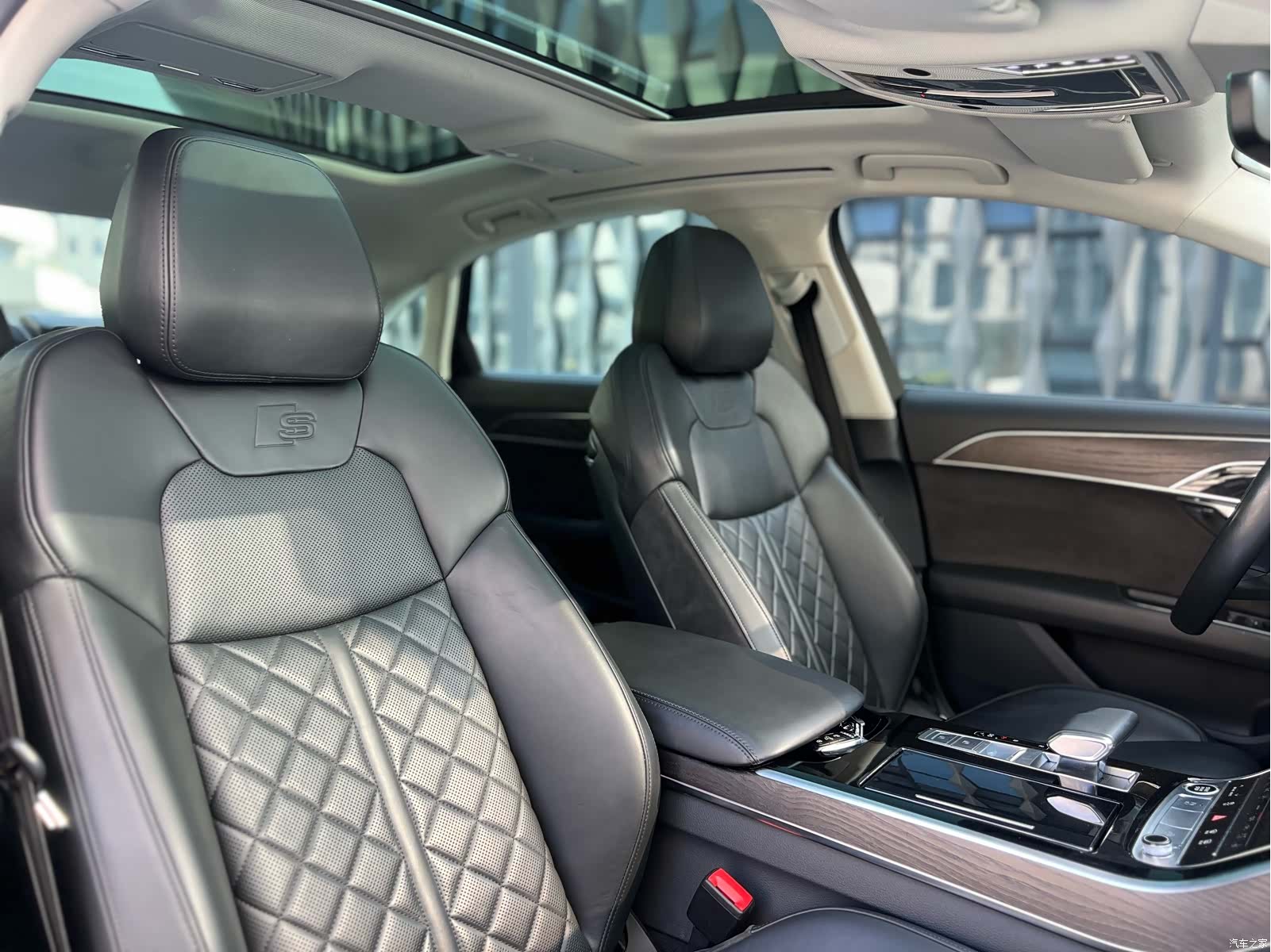 Audi A8L, 2020 6