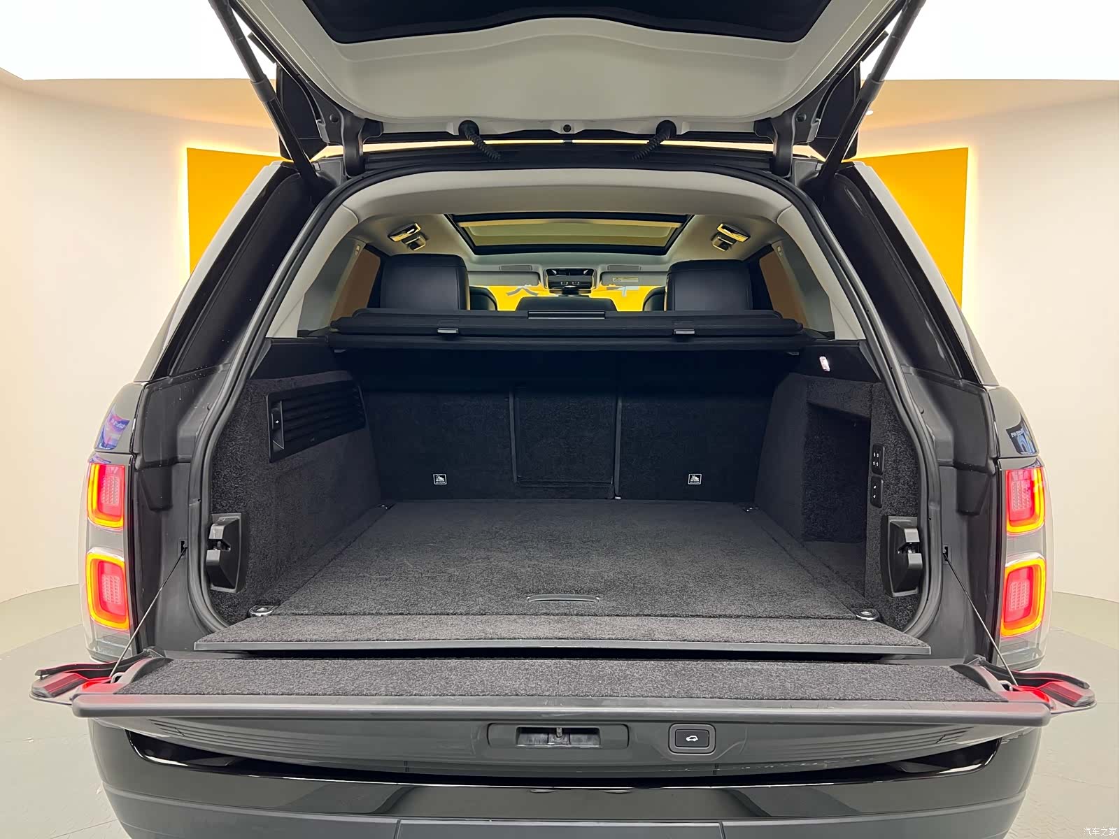 Land Rover Range Rover, 2022 32