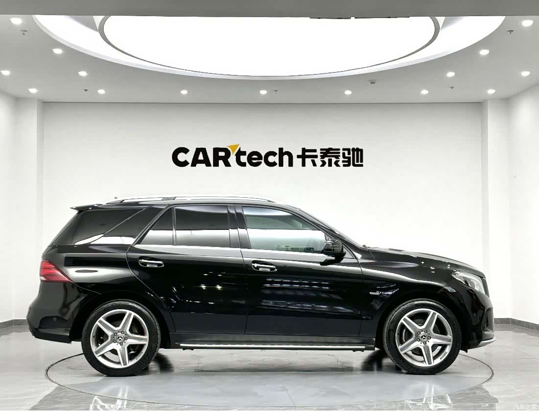 Mercedes-Benz GLE, 2019 4