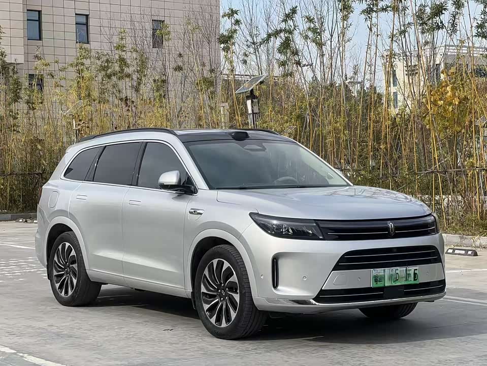 AITO Ask the world M7