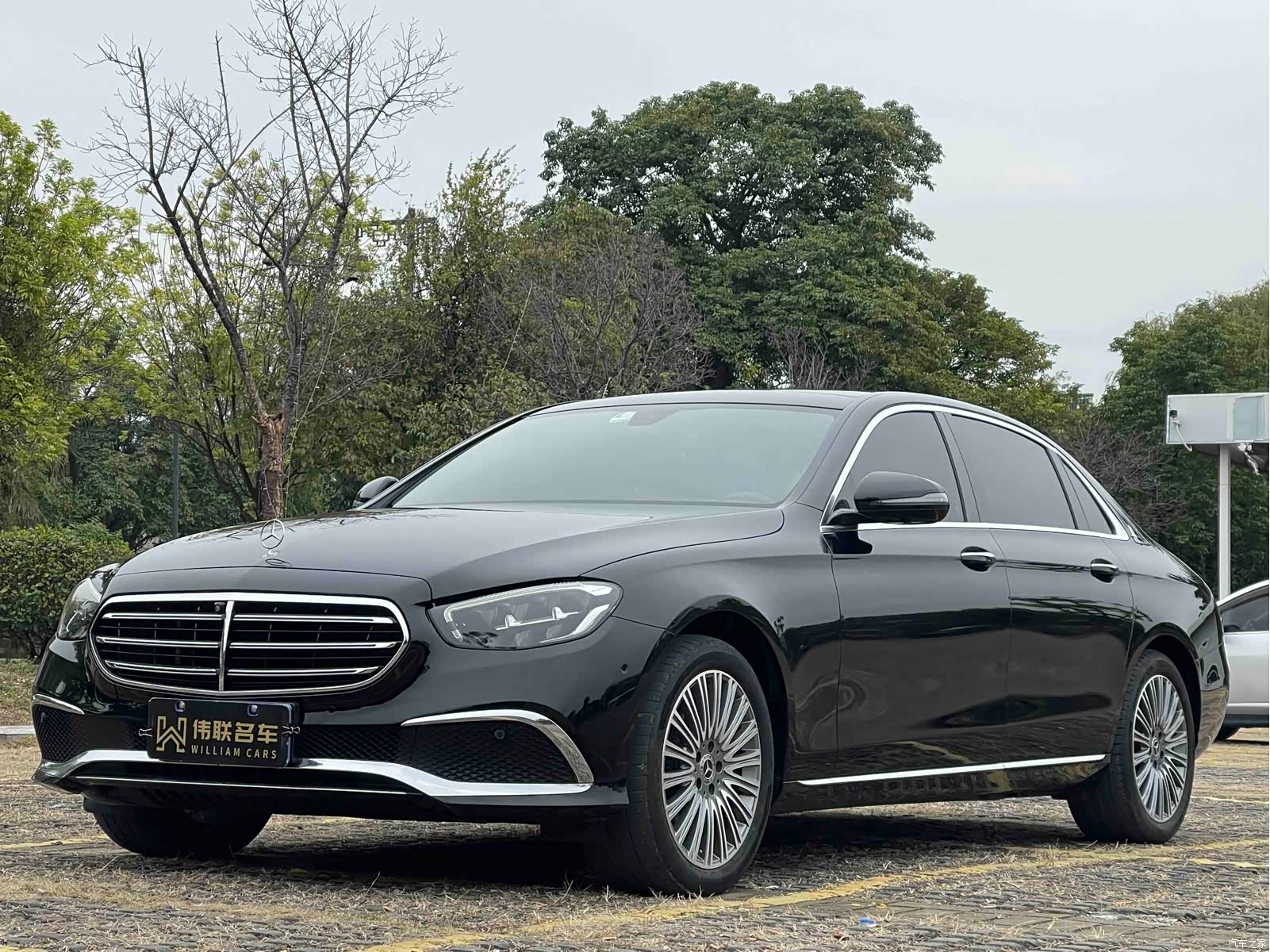 Mercedes-Benz E-Class, 2021 1