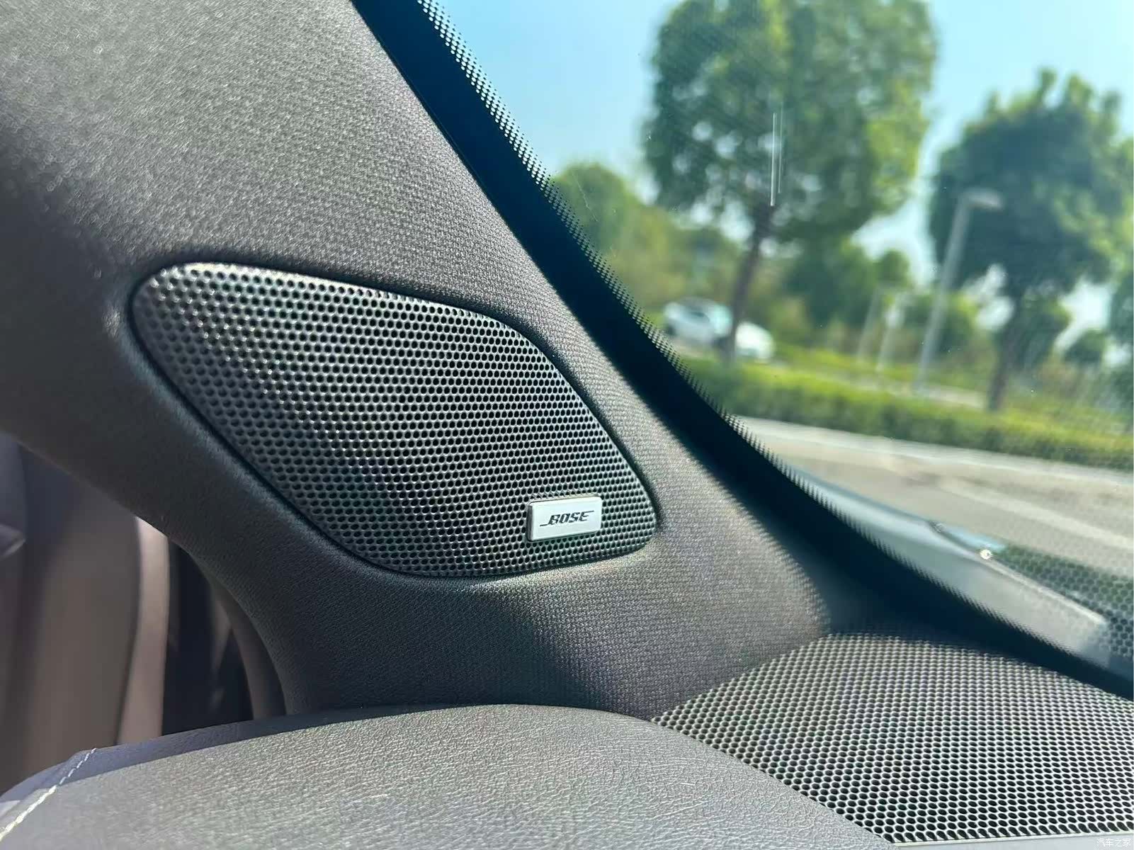 Cadillac XT4, 2019 9