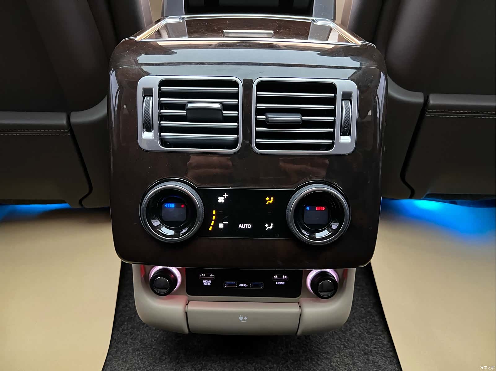 Land Rover Range Rover, 2022 32