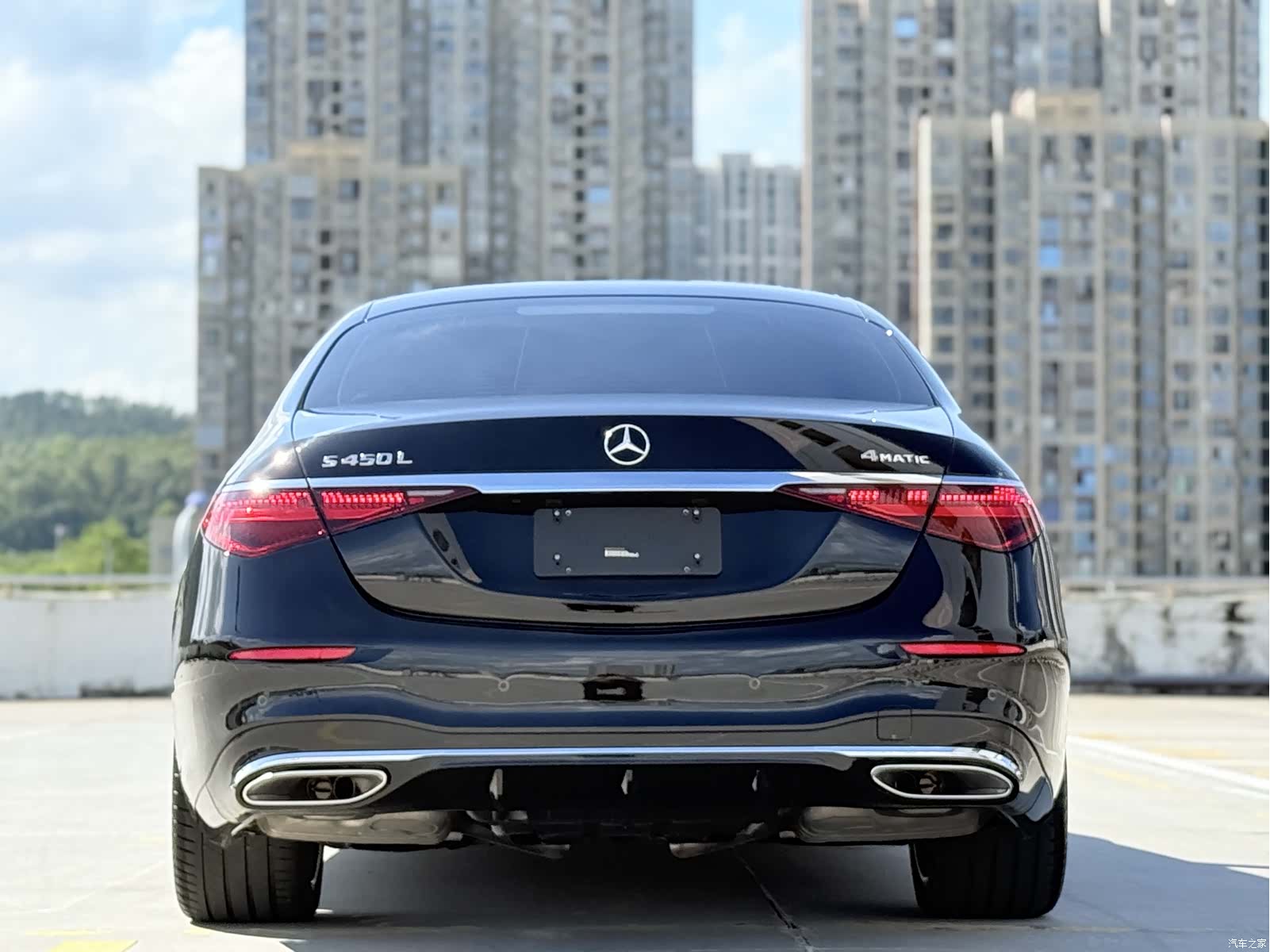Mercedes-Benz S-Class, 2025 10