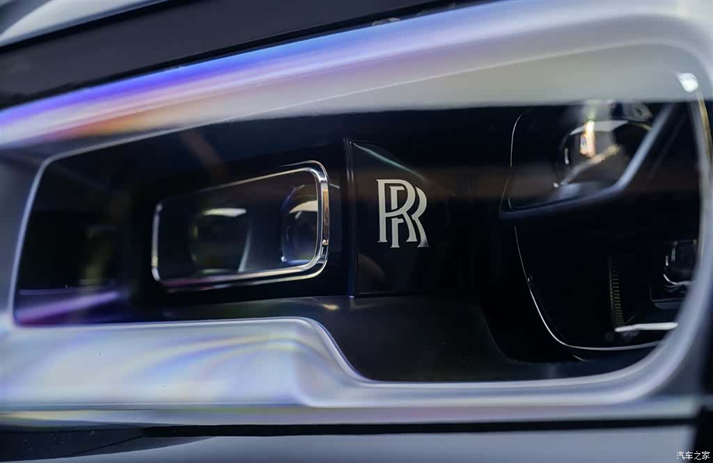 Rolls-Royce Cullinan, 2023 9