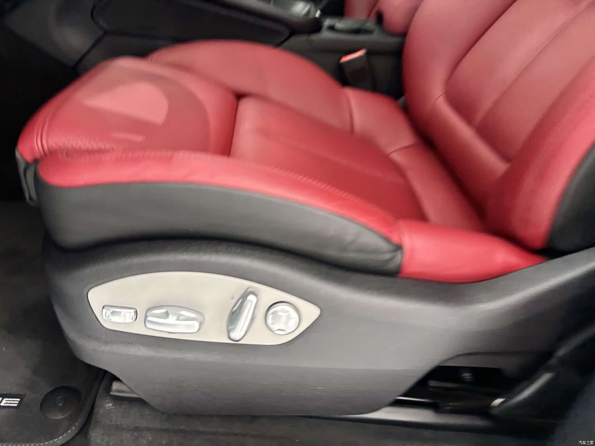 Porsche Macan, 2022 13