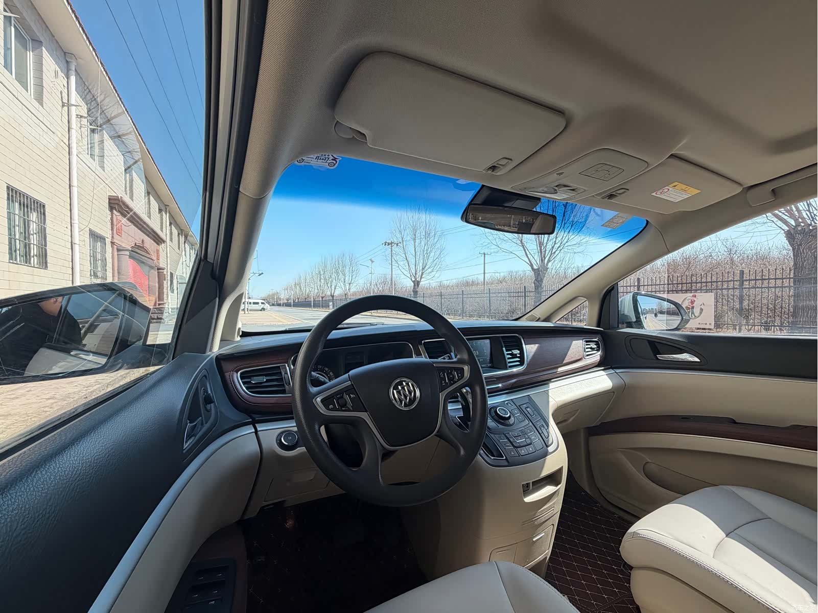 Buick GL8, 2018 11