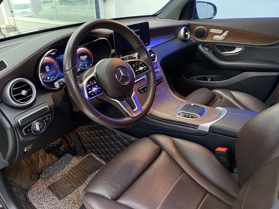 Mercedes-Benz GLC Mercedes-Benz GLC
