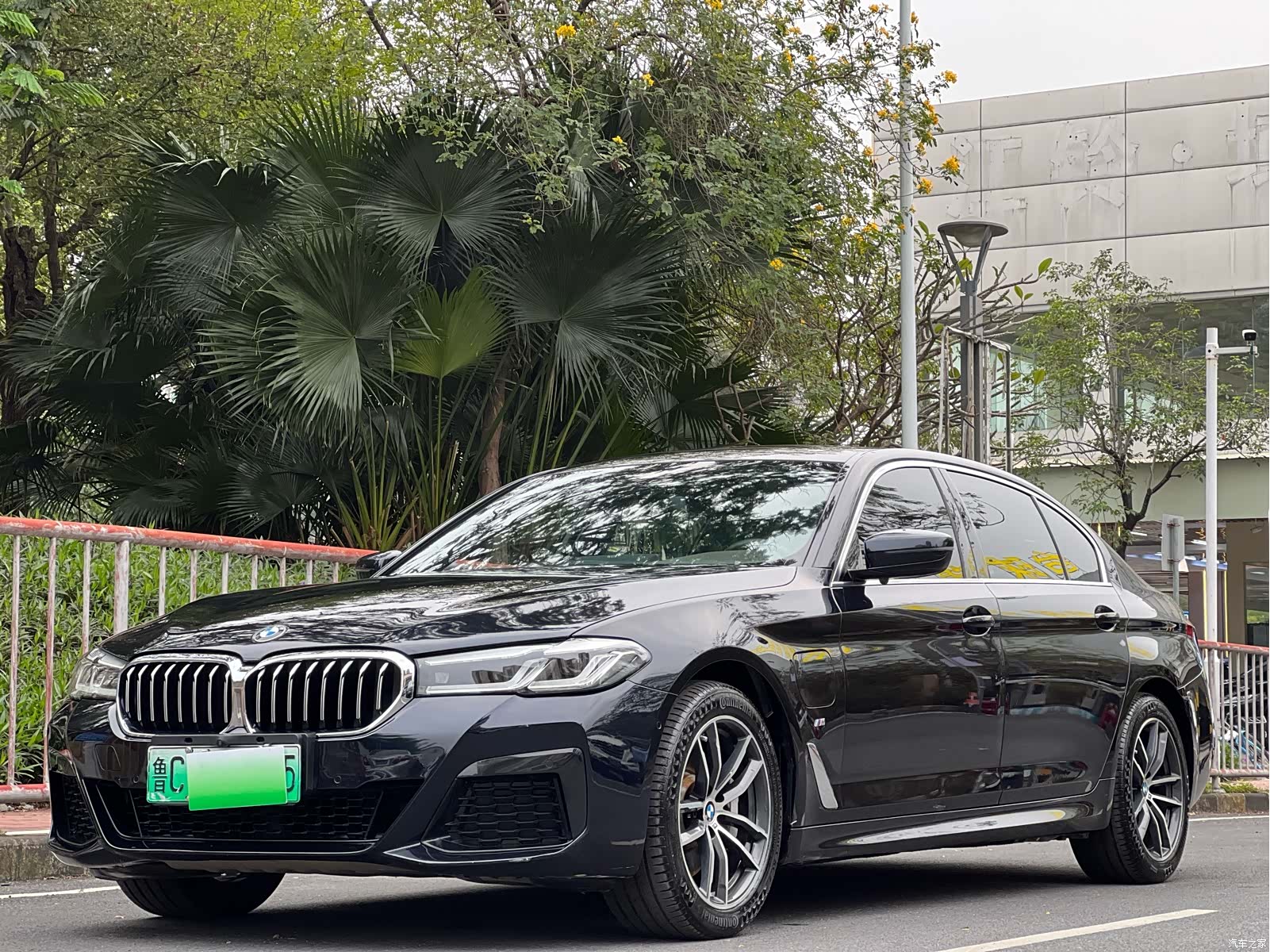 BMW 5 Series, 2021 1