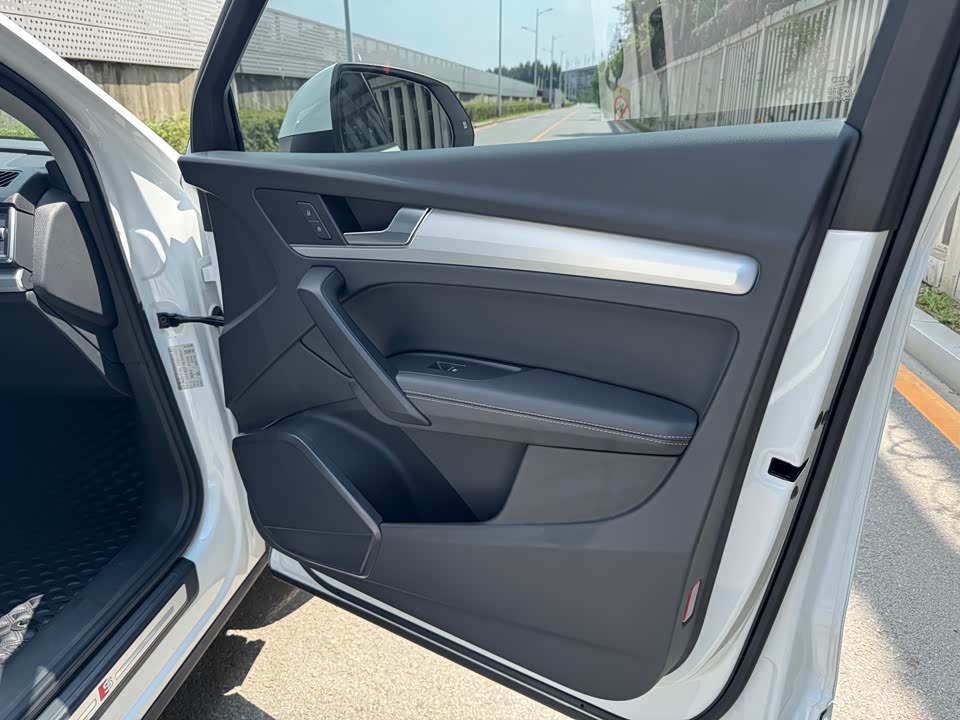 Audi Q5L Audi Q5L