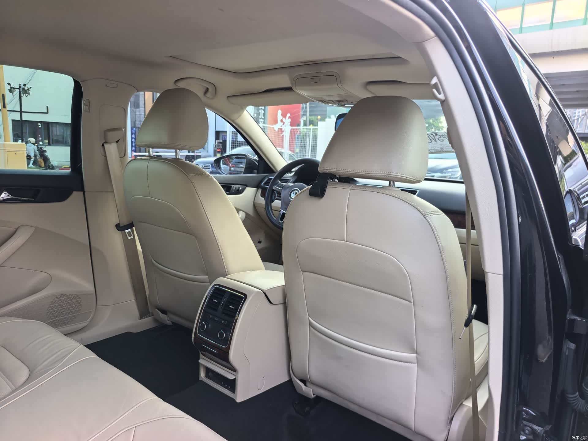 Volkswagen Passat, 2013 7