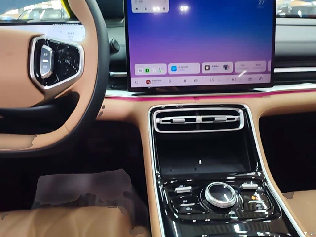 Geely A7, 2025 10