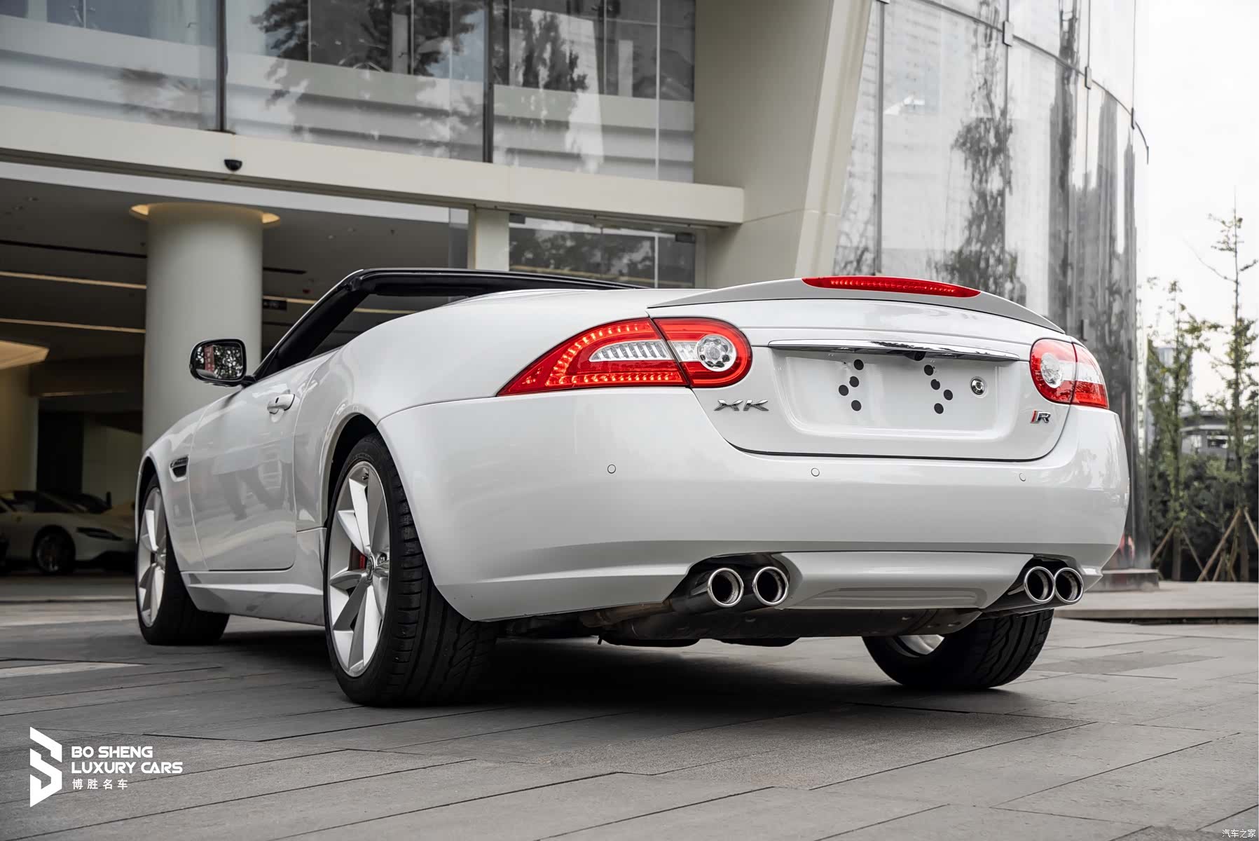Jaguar XK, 2012 22