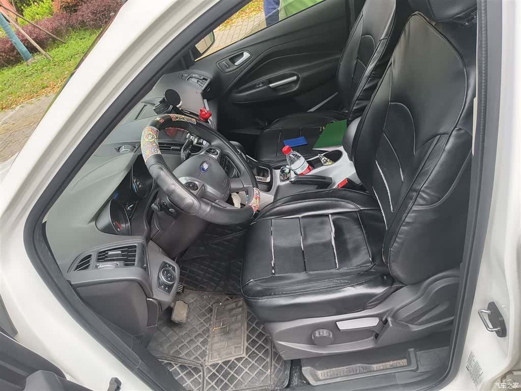 Ford Kuga, 2016 8