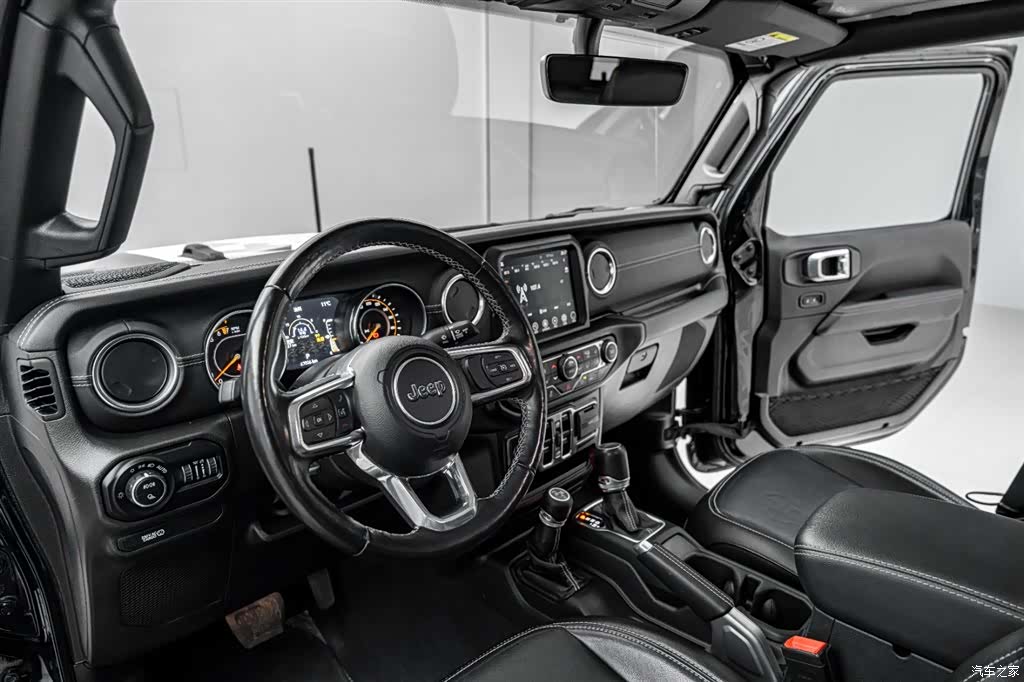 Jeep Gladiator, 2022 35