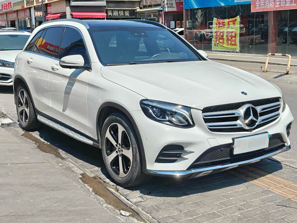 Mercedes-Benz GLC Mercedes-Benz GLC