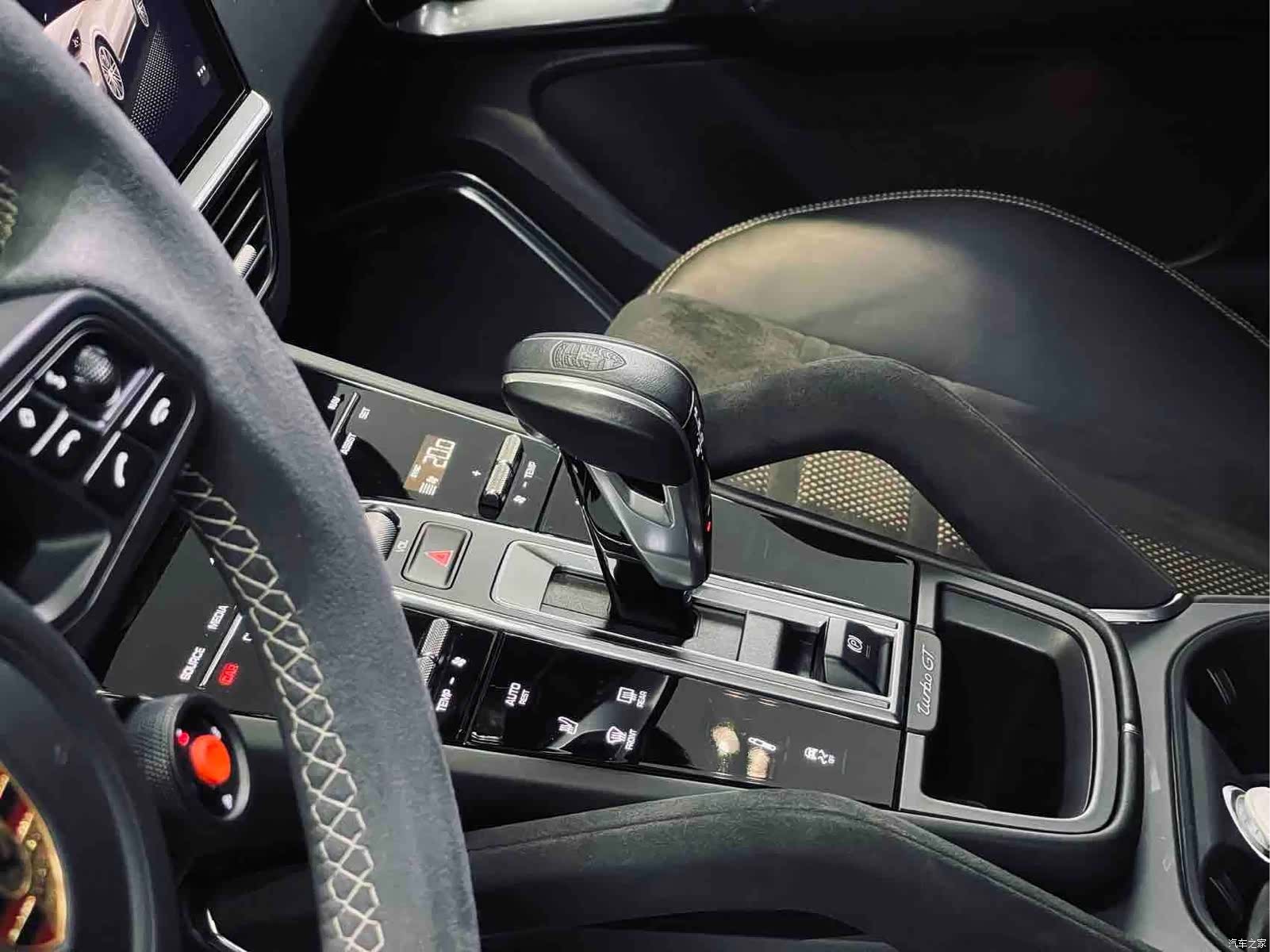 Porsche Cayenne, 2023 8