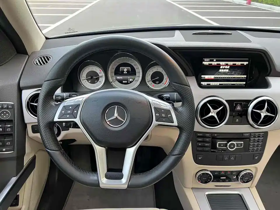 Mercedes-Benz GLK class