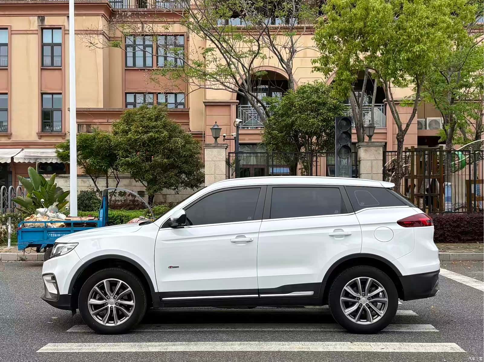 Geely Boyue, 2019 18
