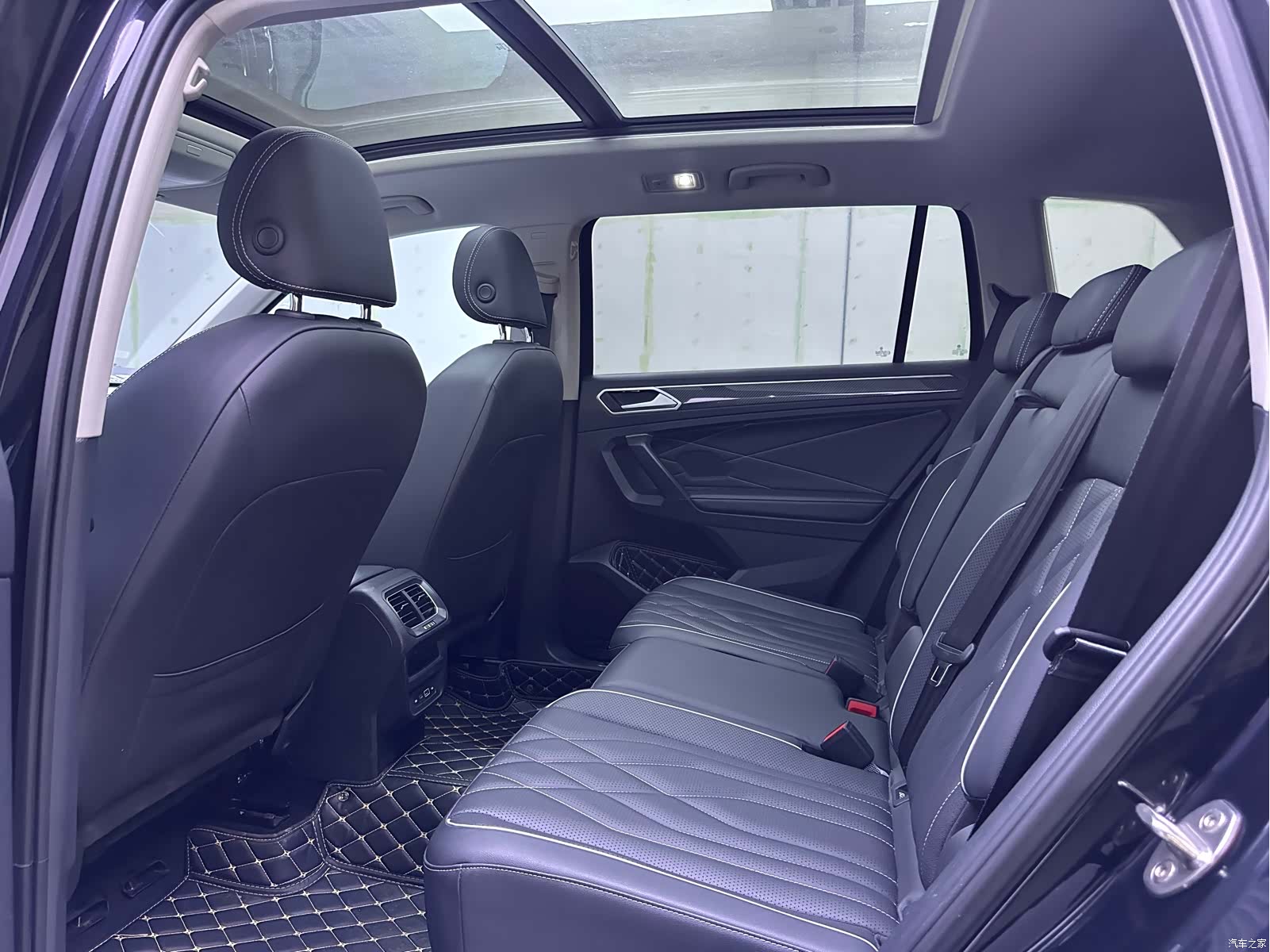 Volkswagen Tiguan L, 2024 9