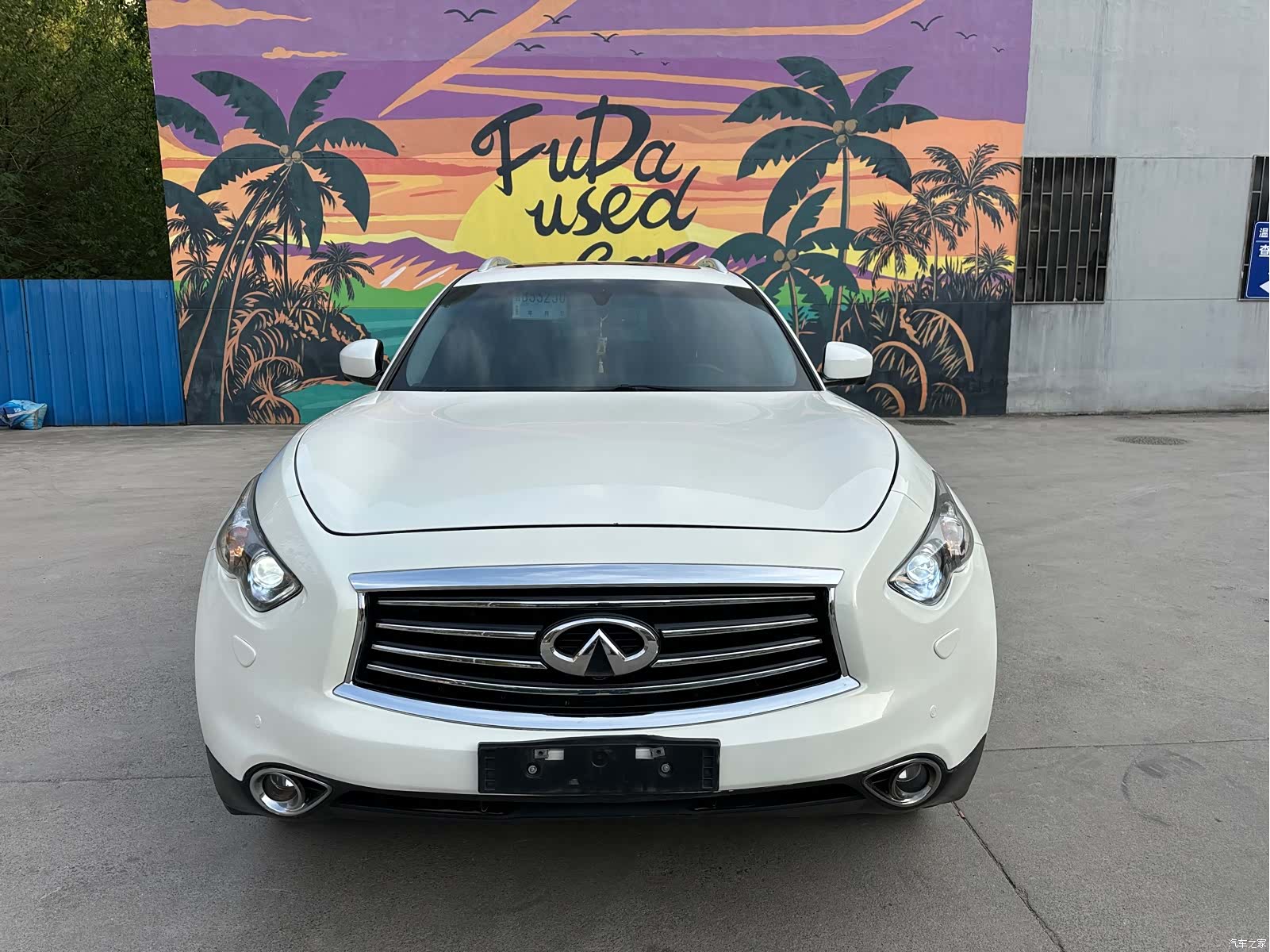 Infiniti FX37, 2013 2