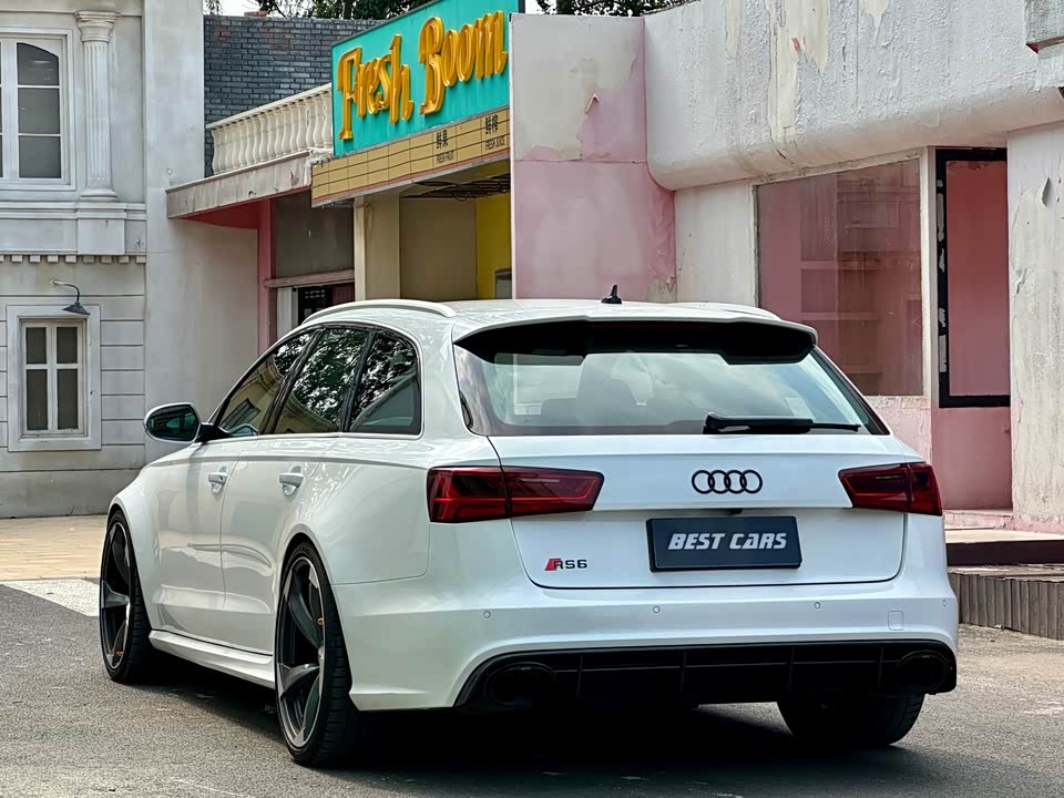 Audi RS 6 Audi RS 6