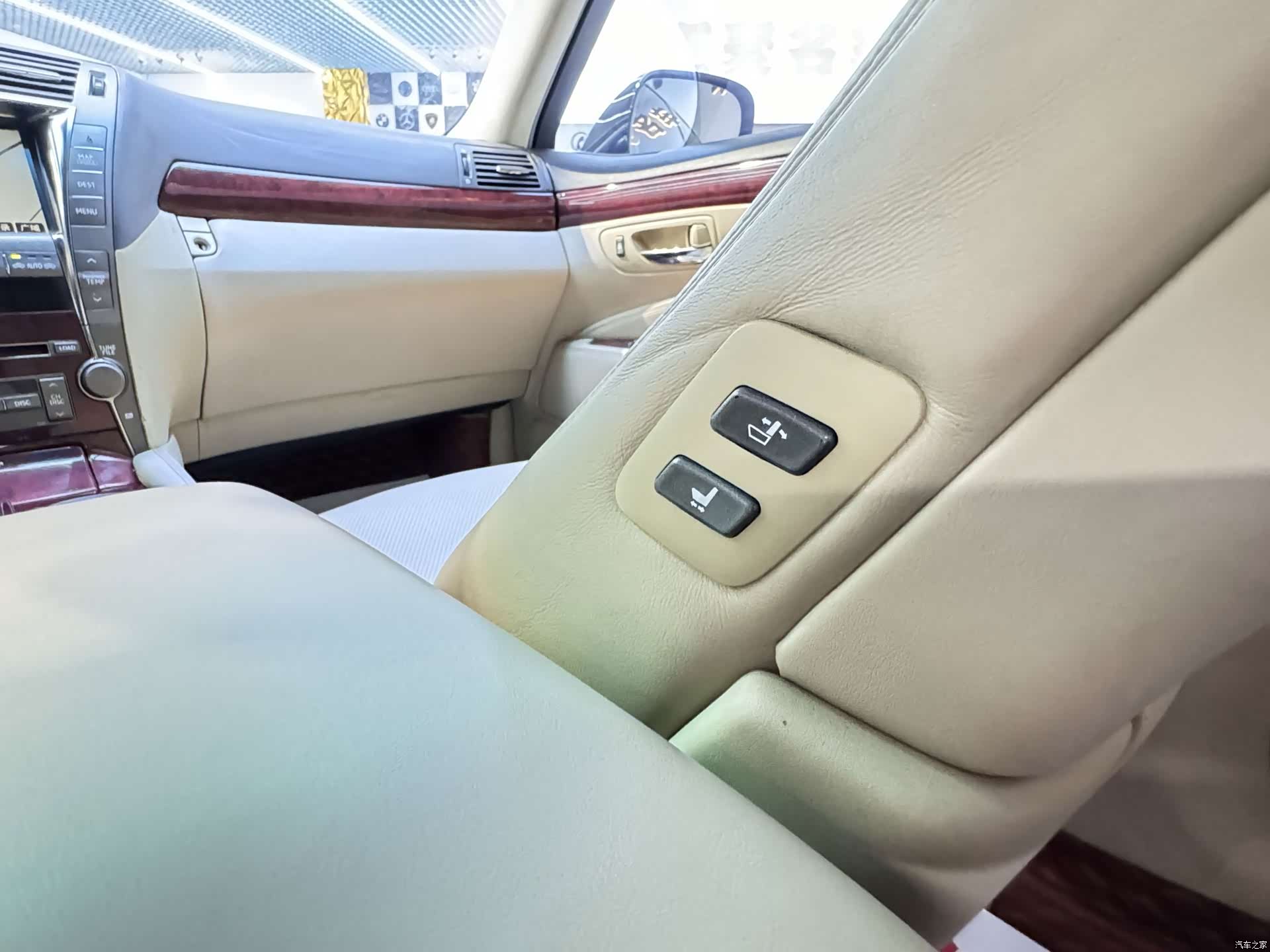 Lexus LS, 2007 26