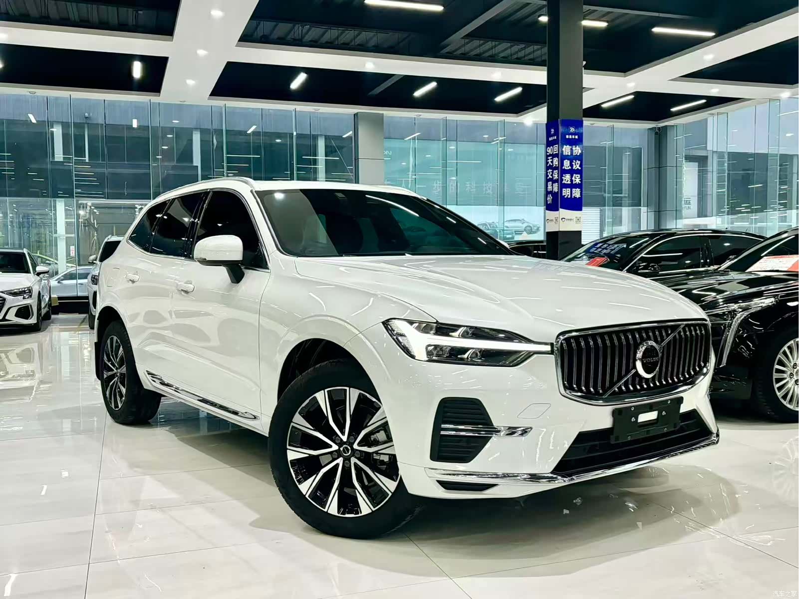 Volvo XC60, 2024 3