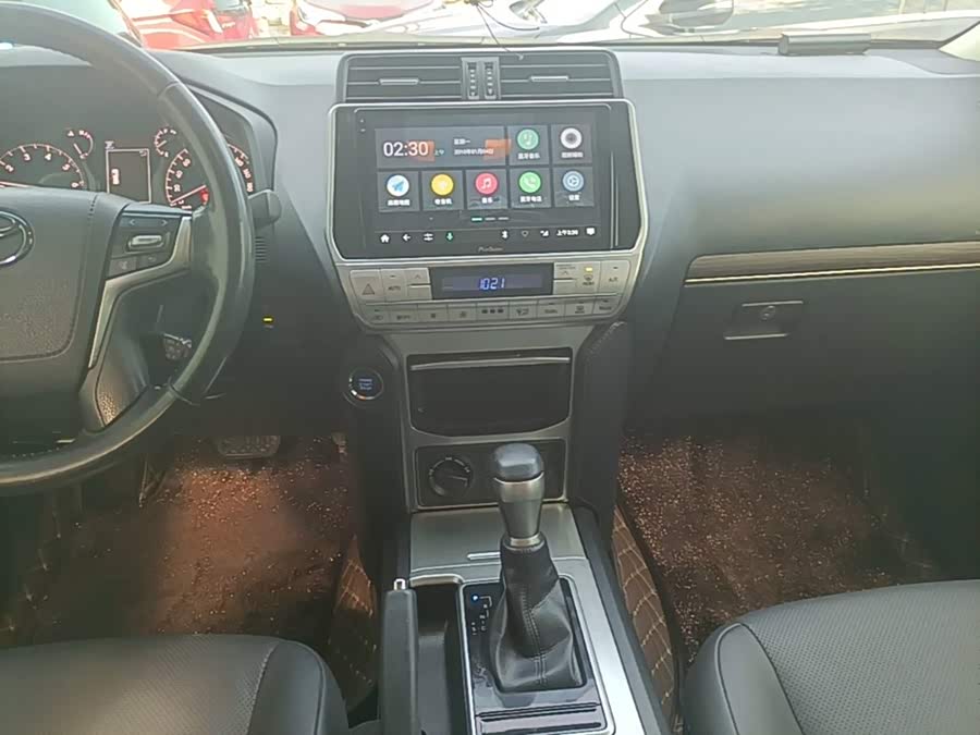 Toyota Prado 2019, фото 12