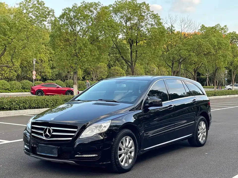 Mercedes-Benz R-class