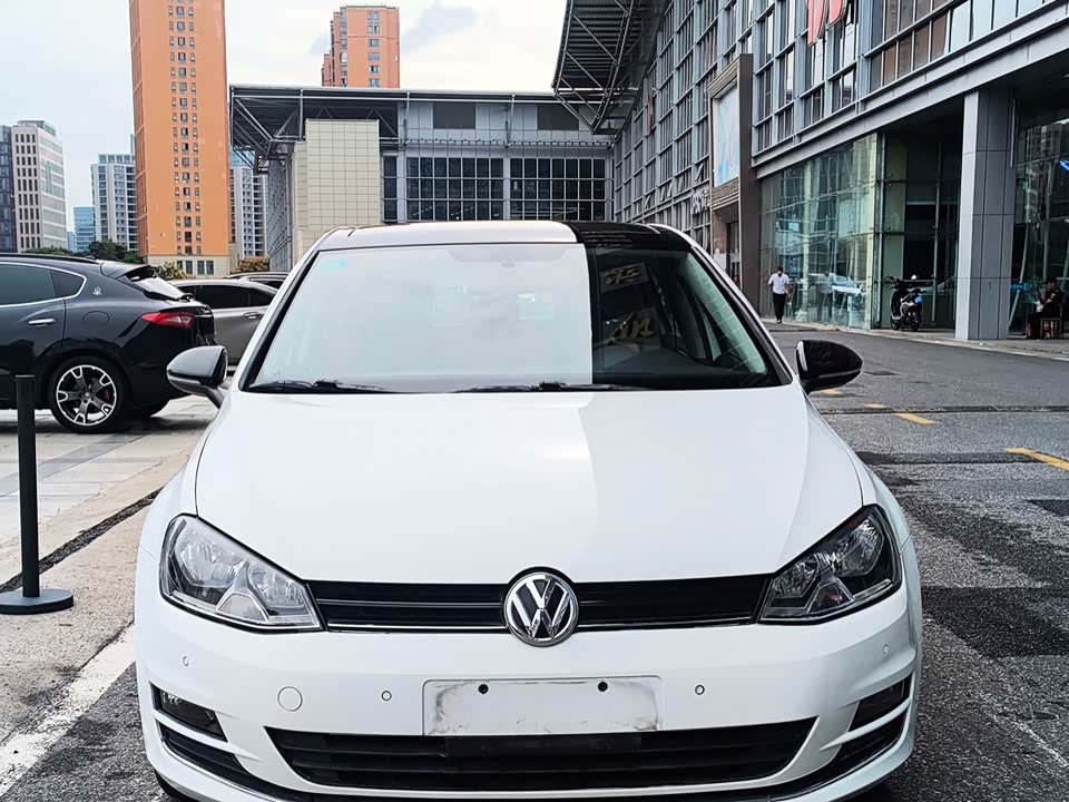 Volkswagen golf