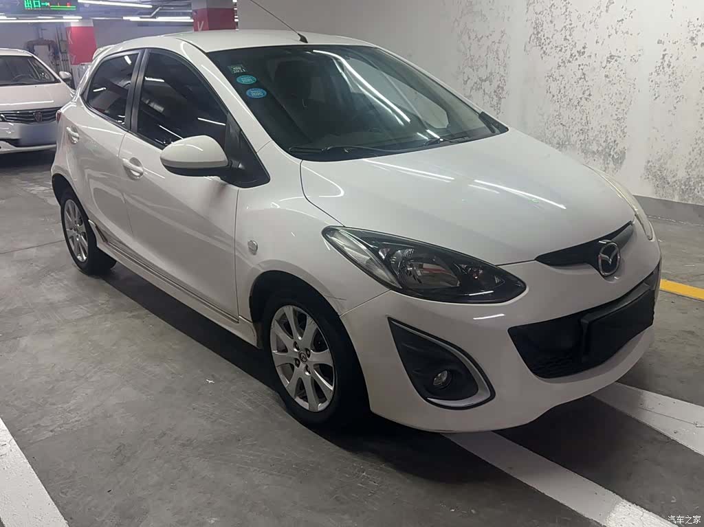 Mazda 2, 2014 10
