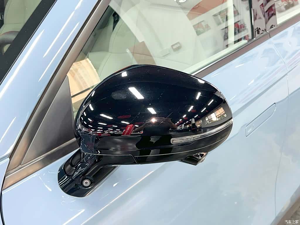 Leapmotor B10, 2025 12