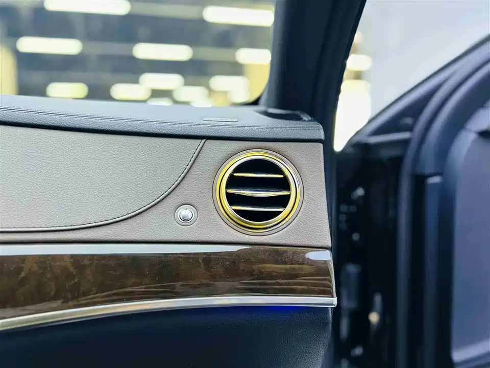 Mercedes-Benz Maybach S-class