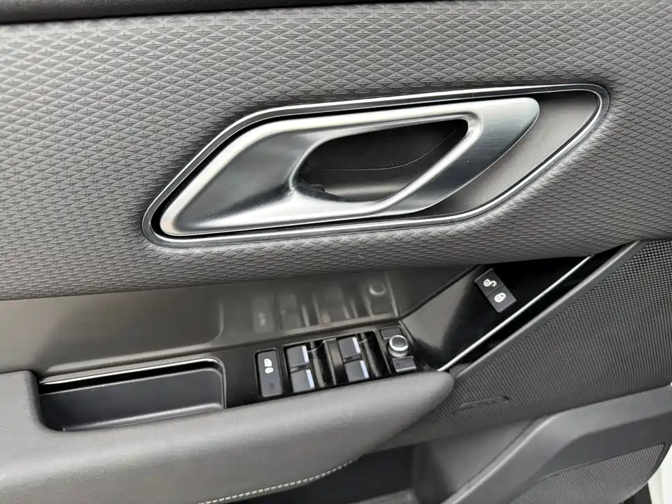 Land Rover Range Rover Star Pulse