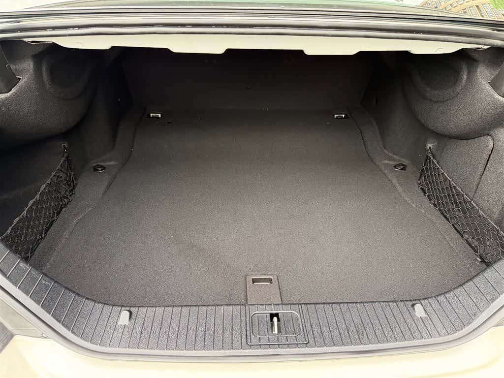 Mercedes-Benz CLS, 2014 25